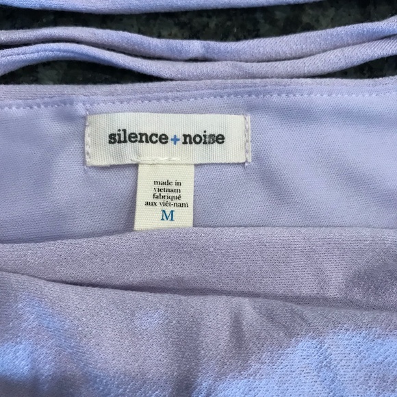 Urban Outfitters Deep V Crop Tops - Picture 3 of 5